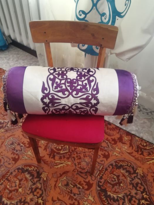 Декоративные подушки новые