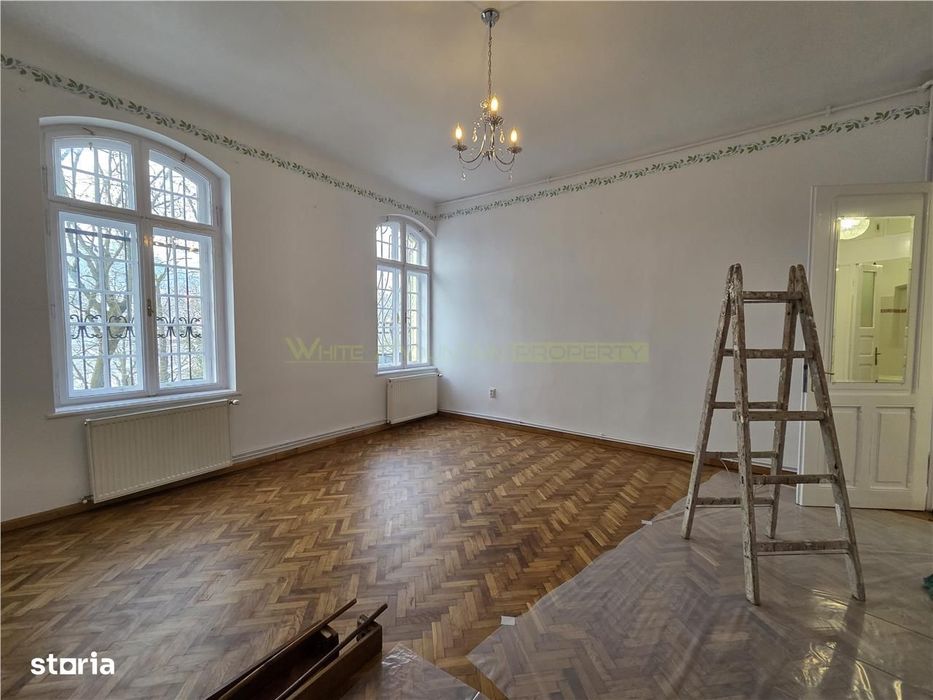 Apartament superb renovat in Centrul Istoric Brasov