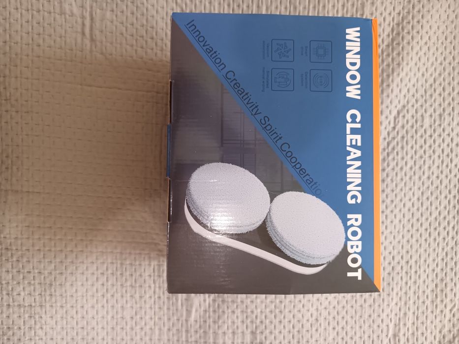 Сдам в аренду: робот моищик окон