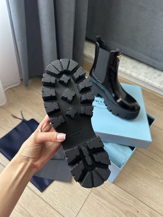 Дамски ботуши Prada