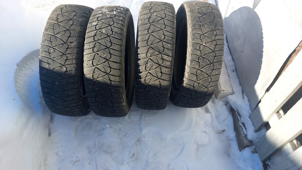 Продам комплект шин