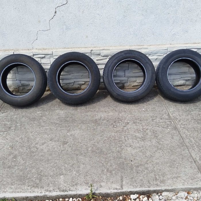 Летни гуми.В много добро състояние.