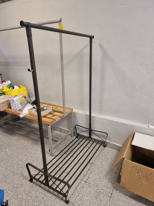 Vand Stander Haine metalic/modern