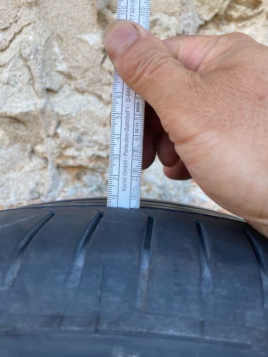 Летни гуми Continental 225/50/17