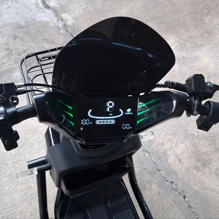 Drongo 16 ( 60v 20ah )