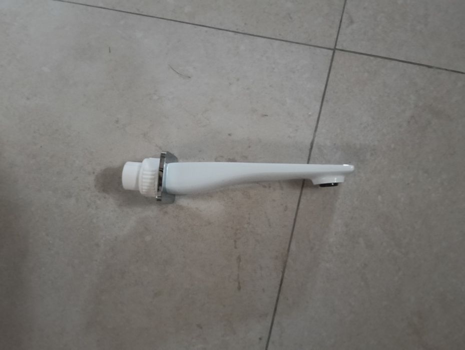 Кран для воды хромированный