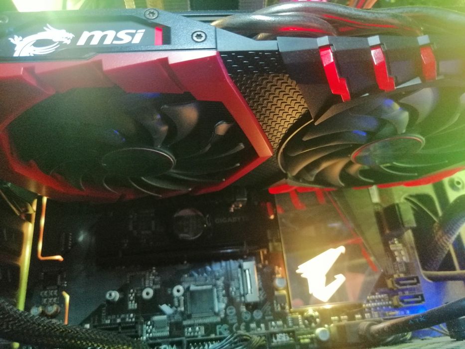 Placa de video MSI RX 480   4 GB