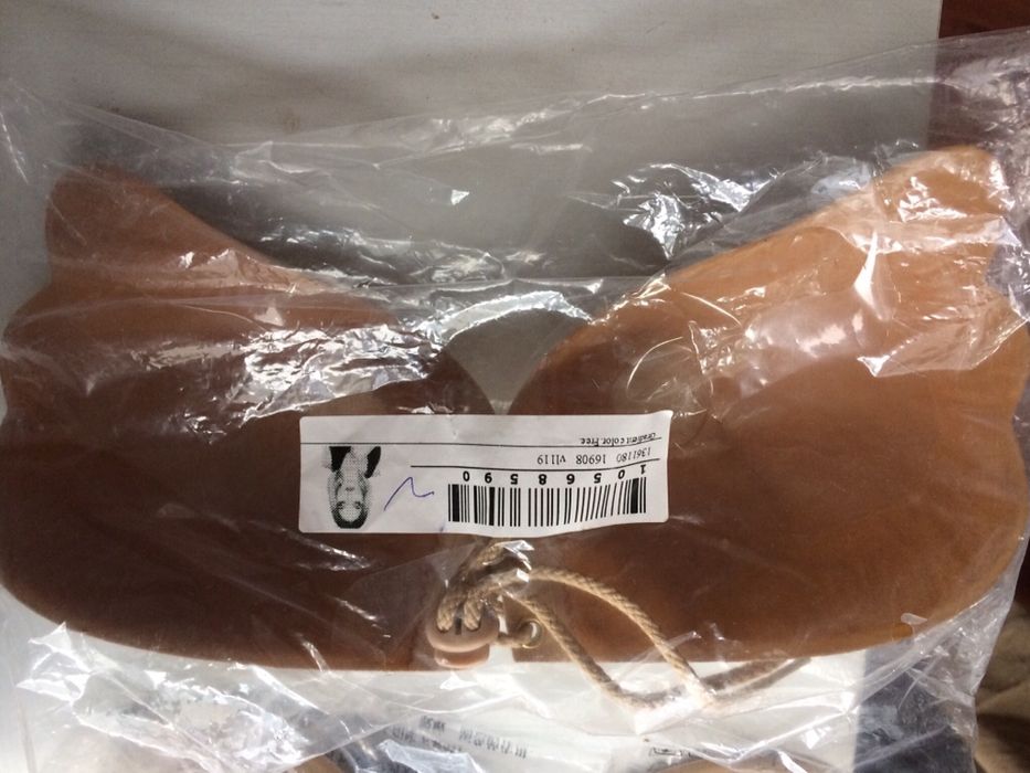 panza model indian, paiete,sutien adeziv