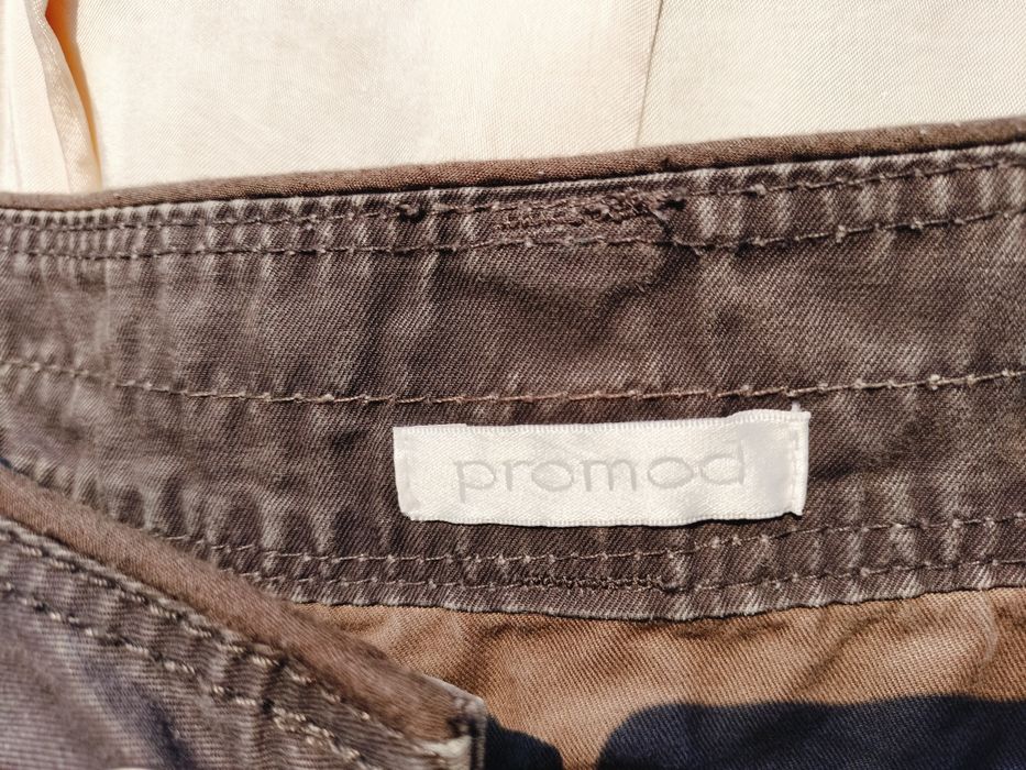 Fustă scurtă de damă Promod – Maro/Gri închis, stil cargo / cu volan și buzunare, mărimea 40 (EU)
