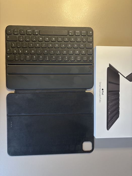 Ipad Air gen 4, Magic keyboard, apple pencil 2nd gen