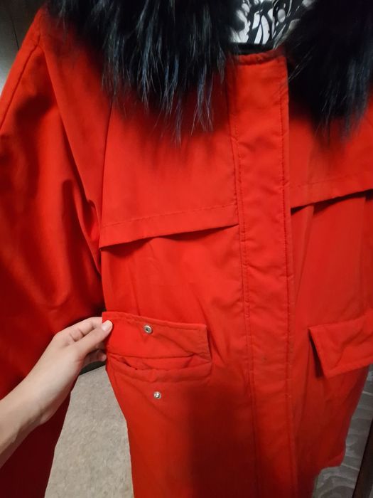 Продам двустороннюю куртку на девочку