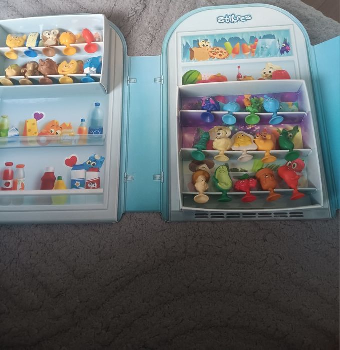 Stikeez цяла колекция