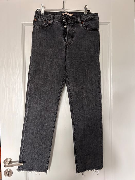 Blugi Levi’s xs