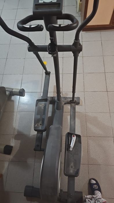 Элептический тренажер