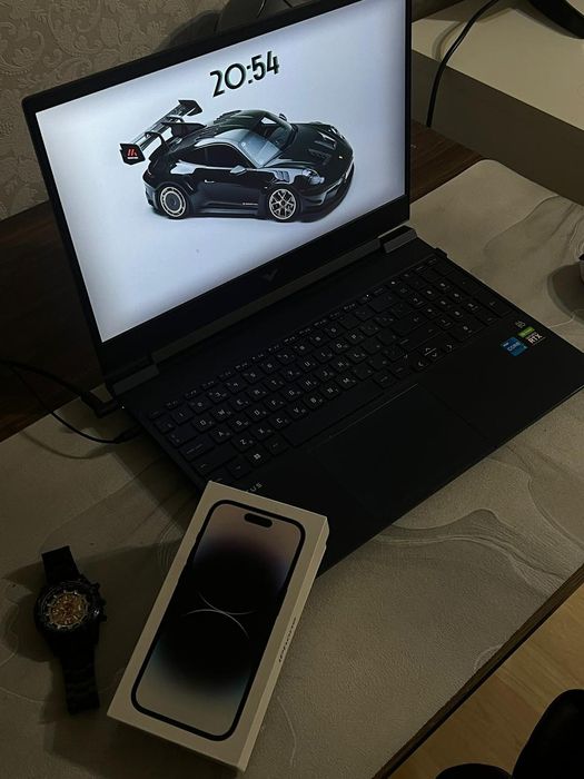 Продам ноут бук Hp victus