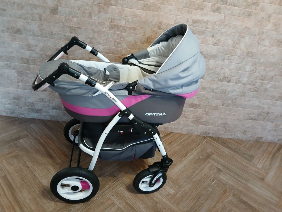 Carucior 3 în 1 Optima Verdi
Suspensia spate reglabila ce  permite un