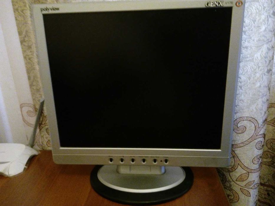 монитор Polyview V17E без блока питания