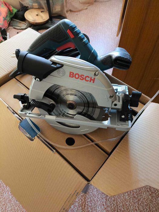 Дисковая пила Bosch GKS 55+ GCE