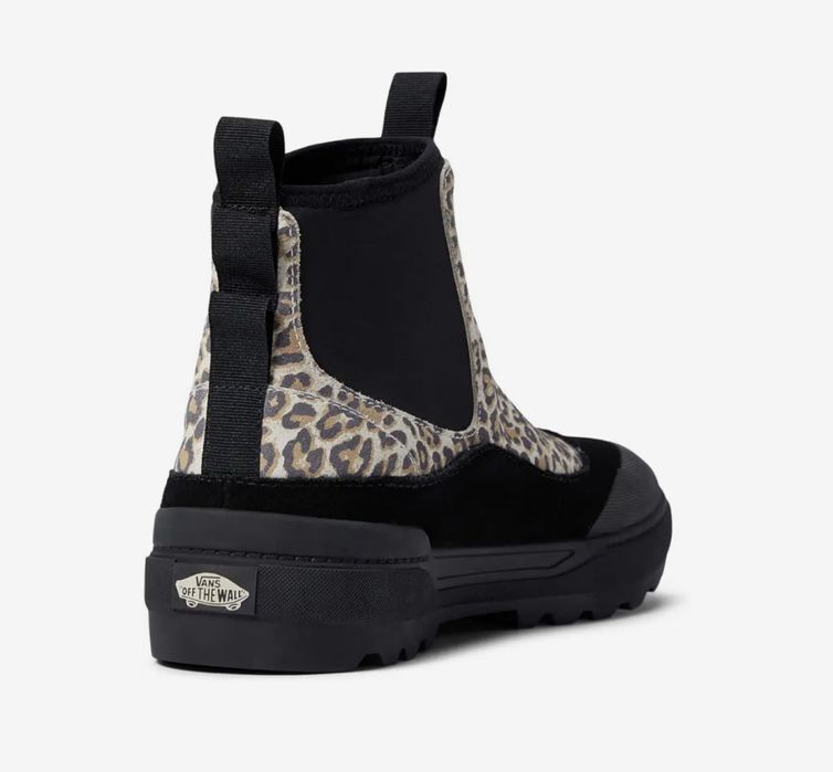 Продам ботинки фирмы Vans