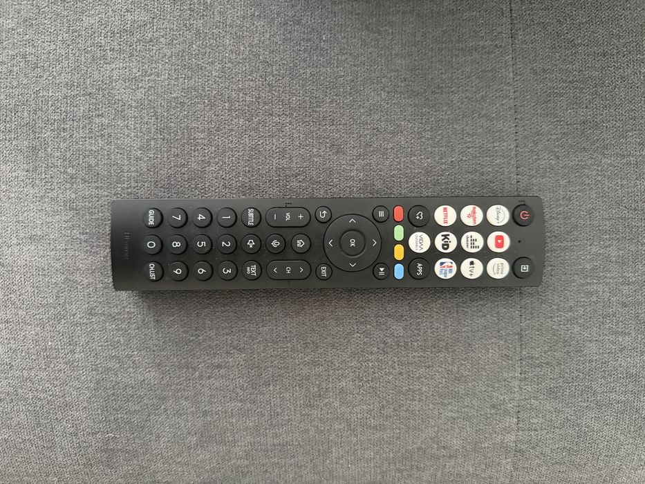 Повреден телевизор Hisense 65e7q PRO
