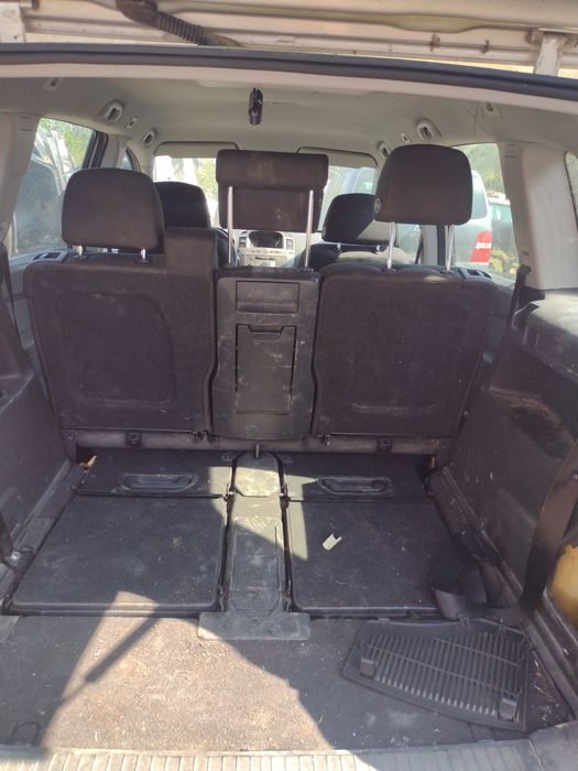 Опел Зафира Opel Zafira B 1.9 на части