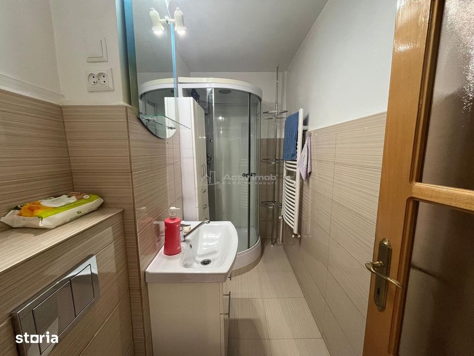 Caransebes, 2 Camere, Dec., Zona Pipirig