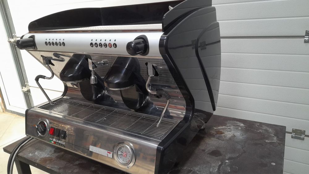 Espressor Profesional Sanremo Milano , 2 grupuri , SH , revizionat