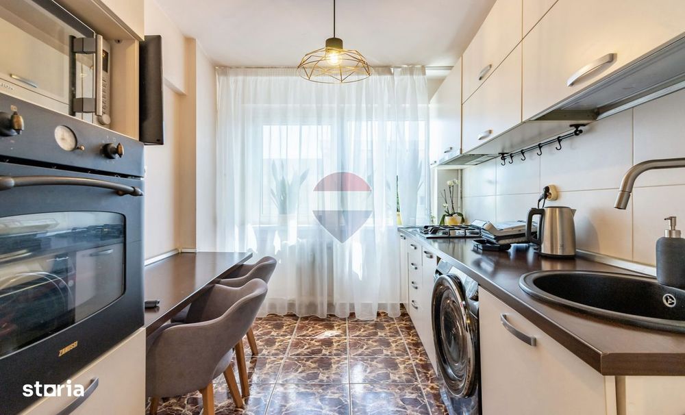 Apartament cu 2 camere de vanzare în Bucurestii Noi, metrou, parc