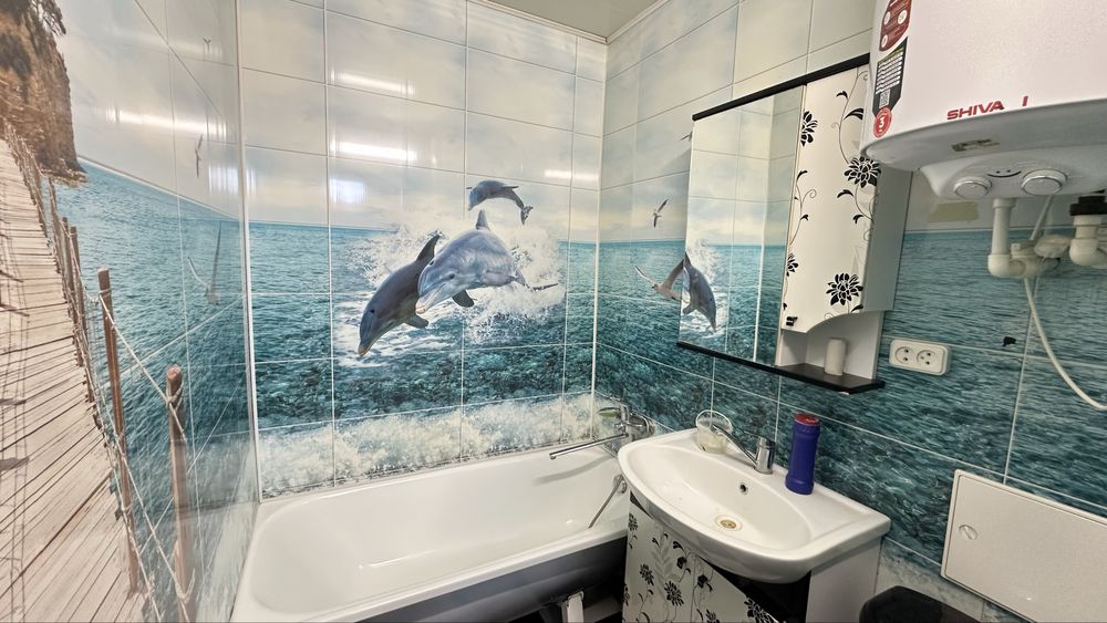 Трехкомнатная 2 этаж пр Абая