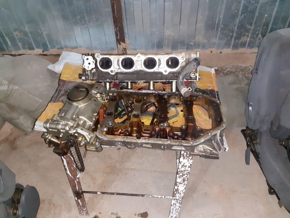 Продам запчасти на Honda Stream.