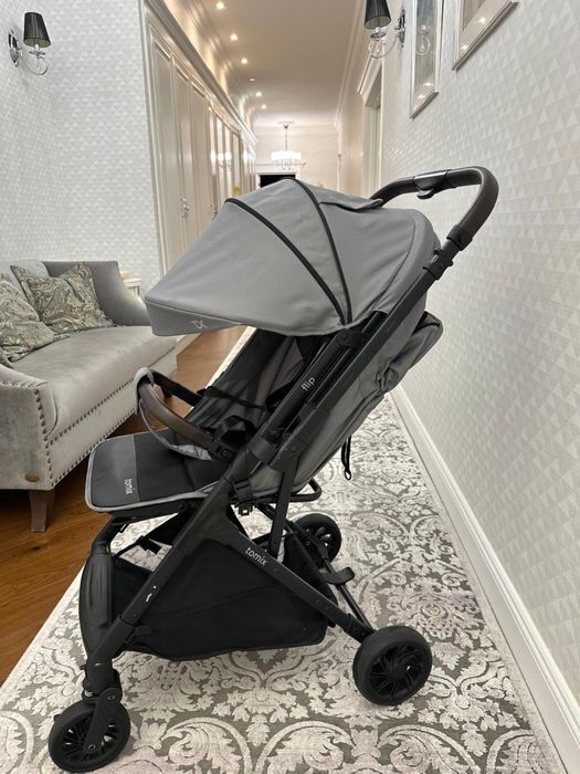 Прогулочная коляска от tomix flip