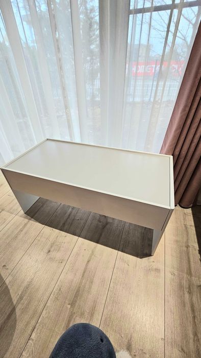 Masa activitati cu depozitare IKEA