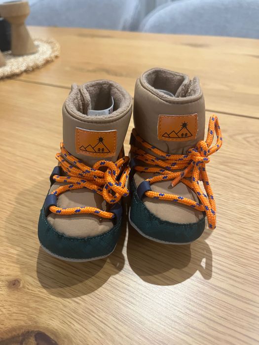 Бебешки зимни буйки