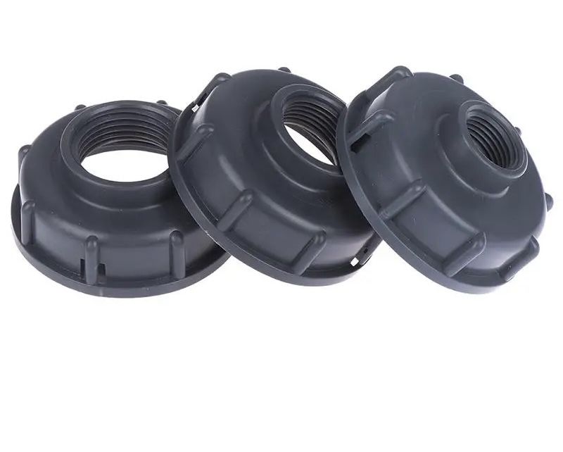 IBC цистерна преходник /капачка/ за кран