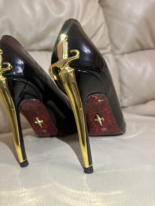 Cesare PACIOTTI дамски токчета  37-40