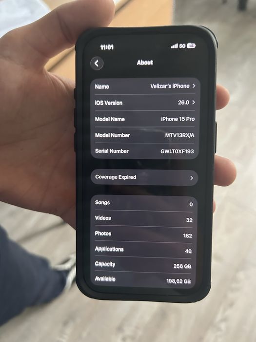 Продавам Iphone 15 pro 256gb