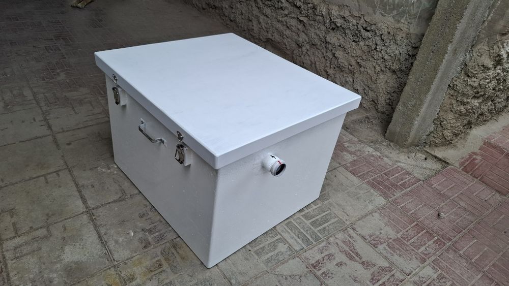 70 литров Жироуловитель стеклокомпозитный