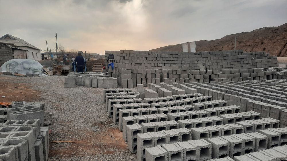 Шлакаблок бор арзон нархларда