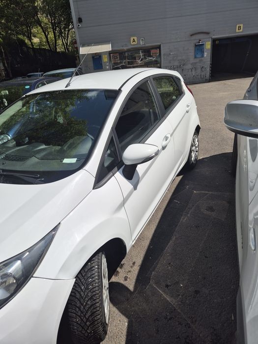 Vand Ford Fiesta