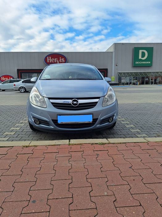 Vând Opel Corsa D 1.2 benzina 80 cp