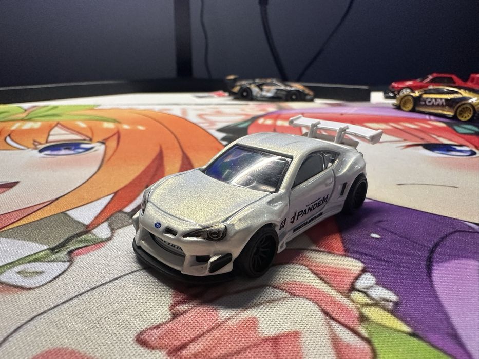 Hot wheels premium Subaru BRZ (распак)