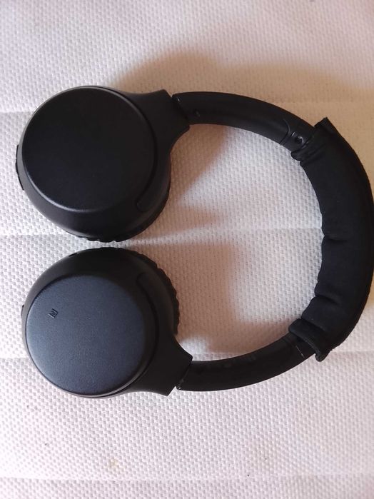 Sony блутут и Marshall кабелни слушалки