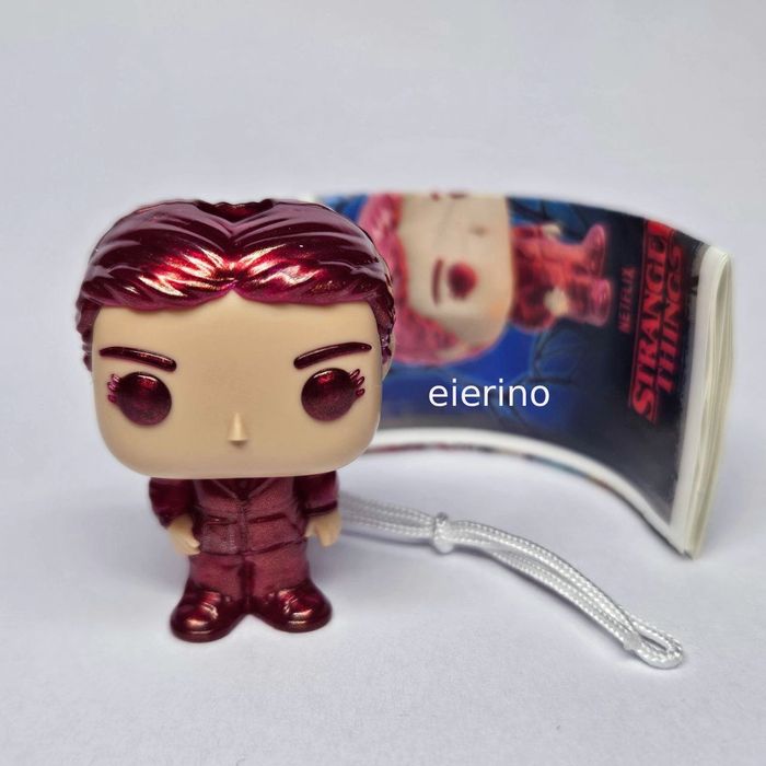Stranger Things Kinder JOY фигури с книжки и въженца