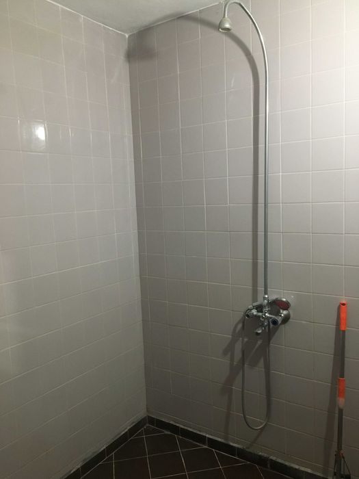 Дава се под наем Четиристаен апартамент в Шумен, Военно училище - 105 кв.м за 331.5 € - Снимка #12