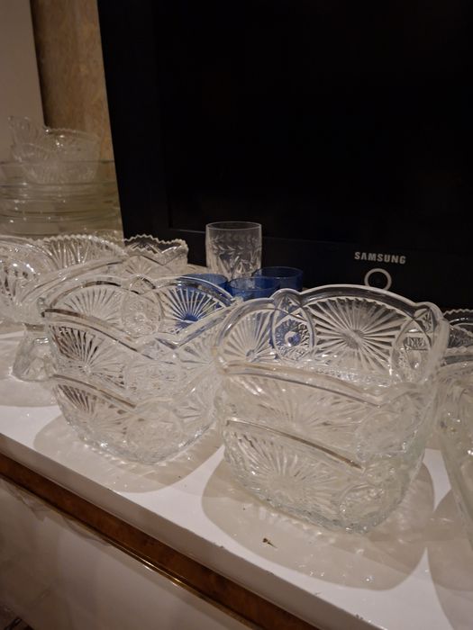 Посуда. Хрустальные вазы