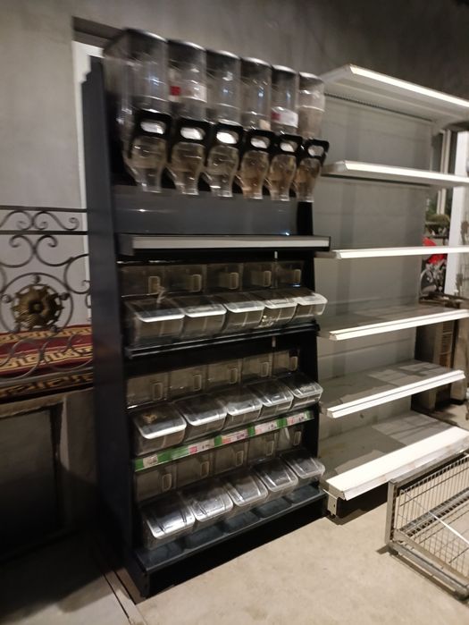 Диспенсер ва стеллажлар