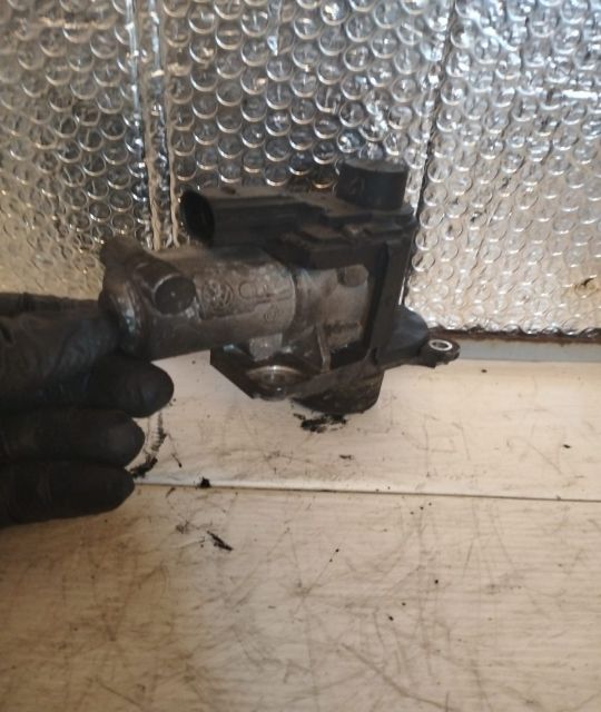 Supapa EGR motor 1.9  03G131502 Audi A3 8P/8PA (facelift) seria Sport