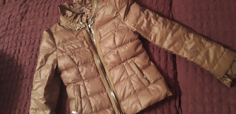 Куртка весенняя на девочку