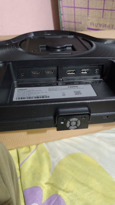 Монитор Samsung Odyssey G4 27" 240Hz