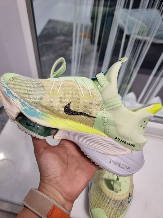 Nike Air Zoom Tempo Next% FlyEase Constanta • OLX.ro